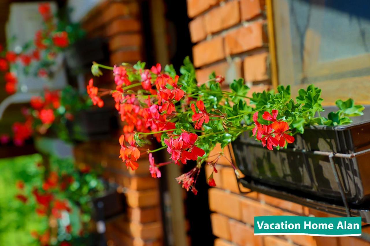 Vacation Home Alan 2 Kulen Vakuf Exterior photo