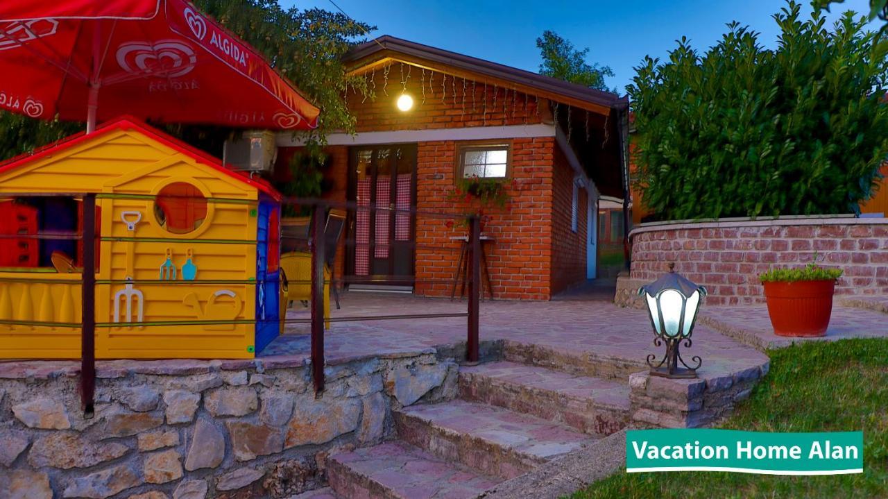 Vacation Home Alan 2 Kulen Vakuf Exterior photo